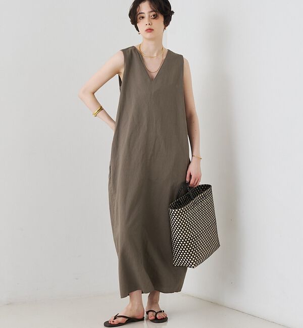 Rouge vif「【2サイズ展開】【定番人気】麻混ノースリーブVネックワンピース/ポケット付き/コ」|ワンピース|モカ