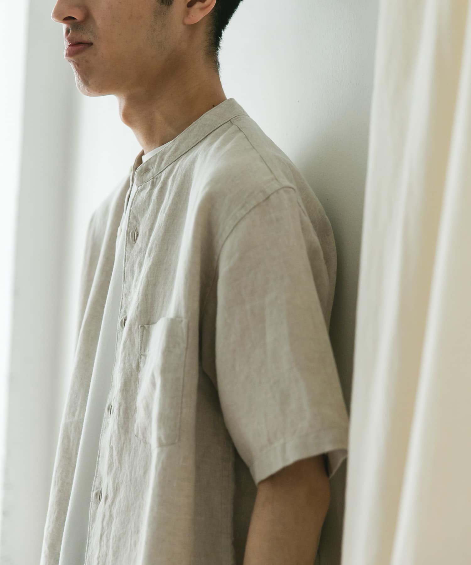 URBAN RESEARCH DOORS「『XLｻｲｽﾞ/WEB限定』ｼﾙｹｯﾄﾘﾈﾝ ﾊﾞﾝﾄﾞｶﾗｰｼｮｰﾄｽﾘｰ」|シャツ・ブラウス|