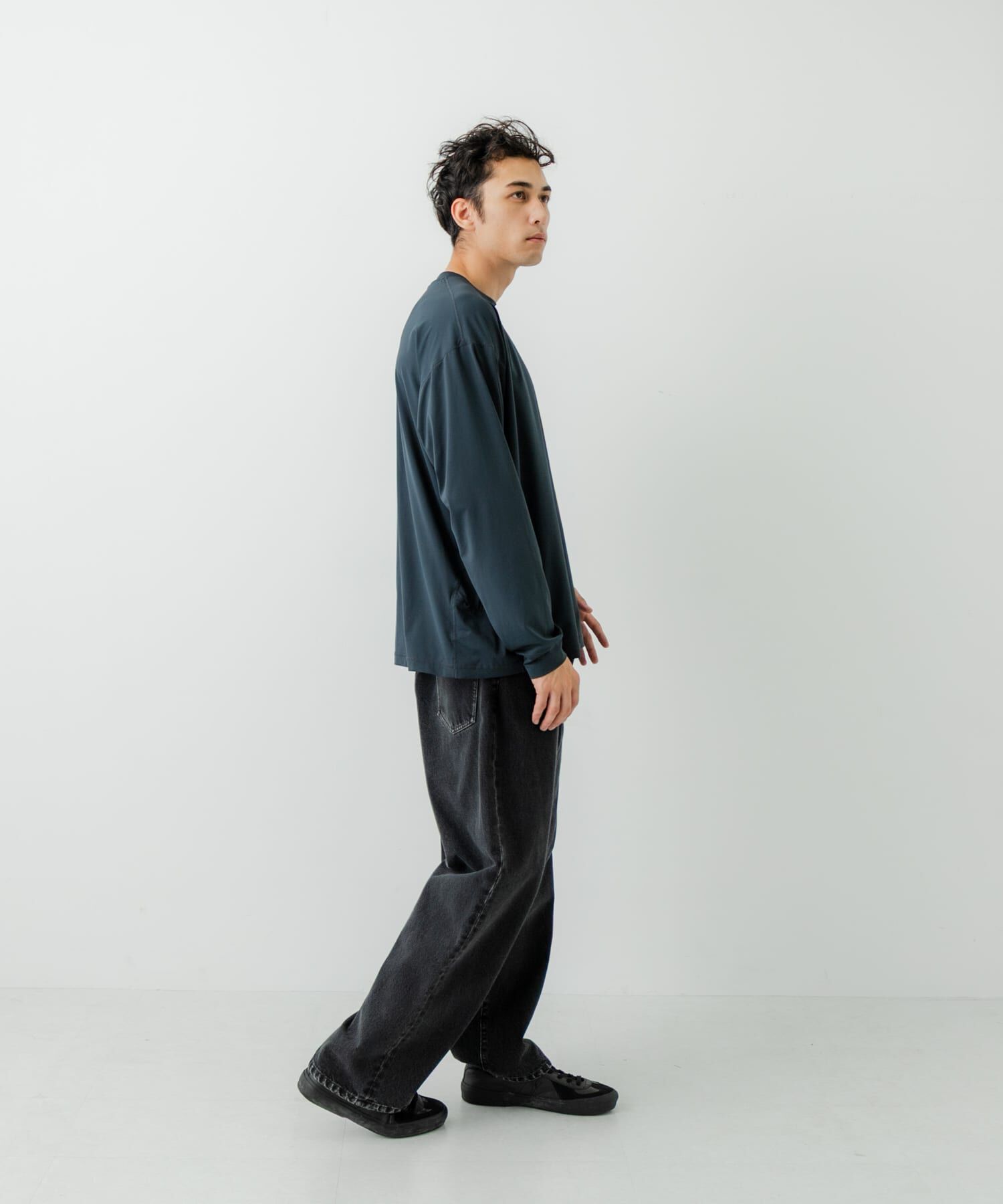 URBAN RESEARCH「『別注』NANGA&times;URBAN RESEARCH RASH GUARD LONG-SLEEVE」|Tシャツ・カットソー|