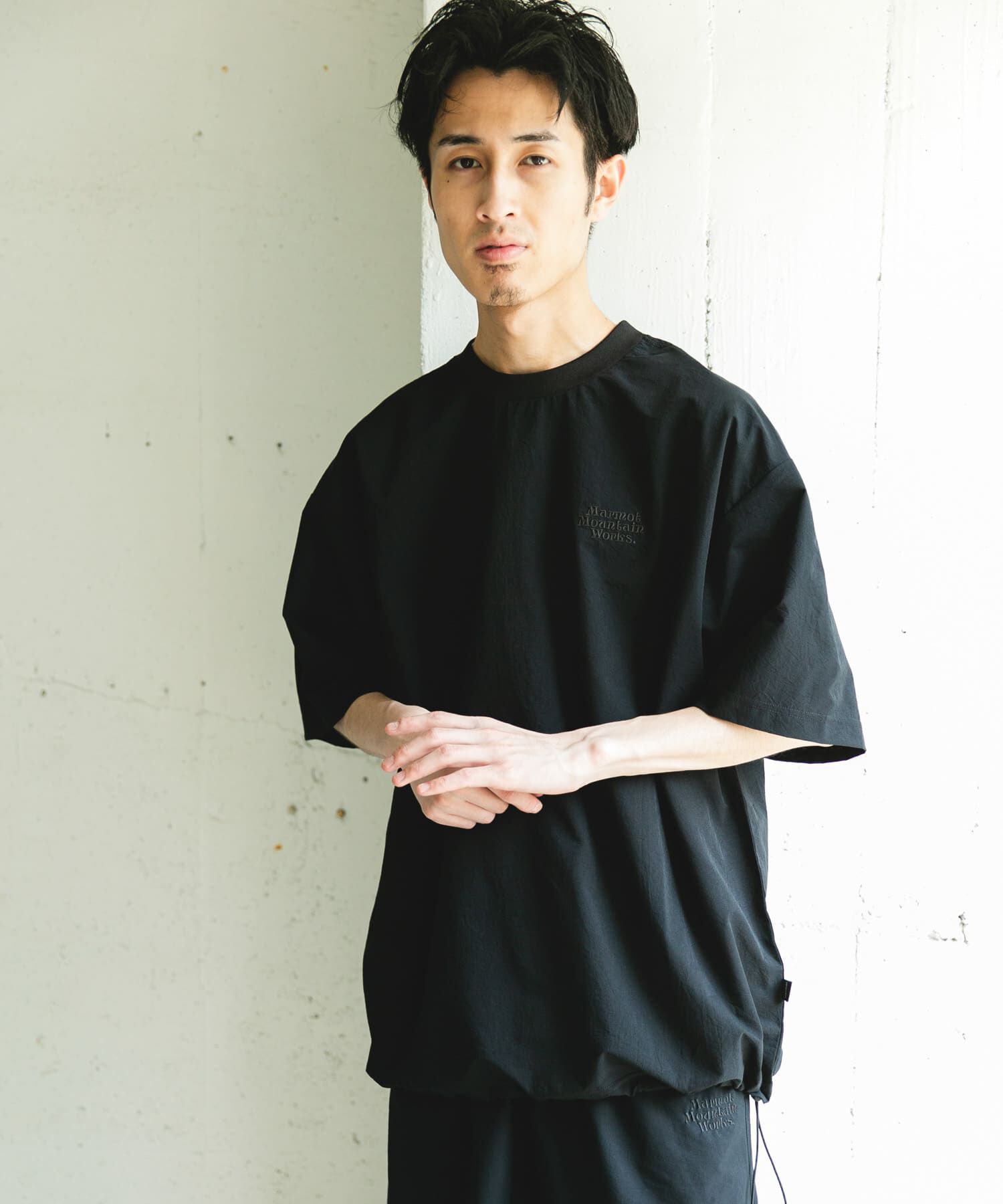 URBAN RESEARCH DOORS「『別注』Marmot&times;DOORS　DOTAIR DRAWSTRING T-SHIRTS」|Tシャツ・カットソー|