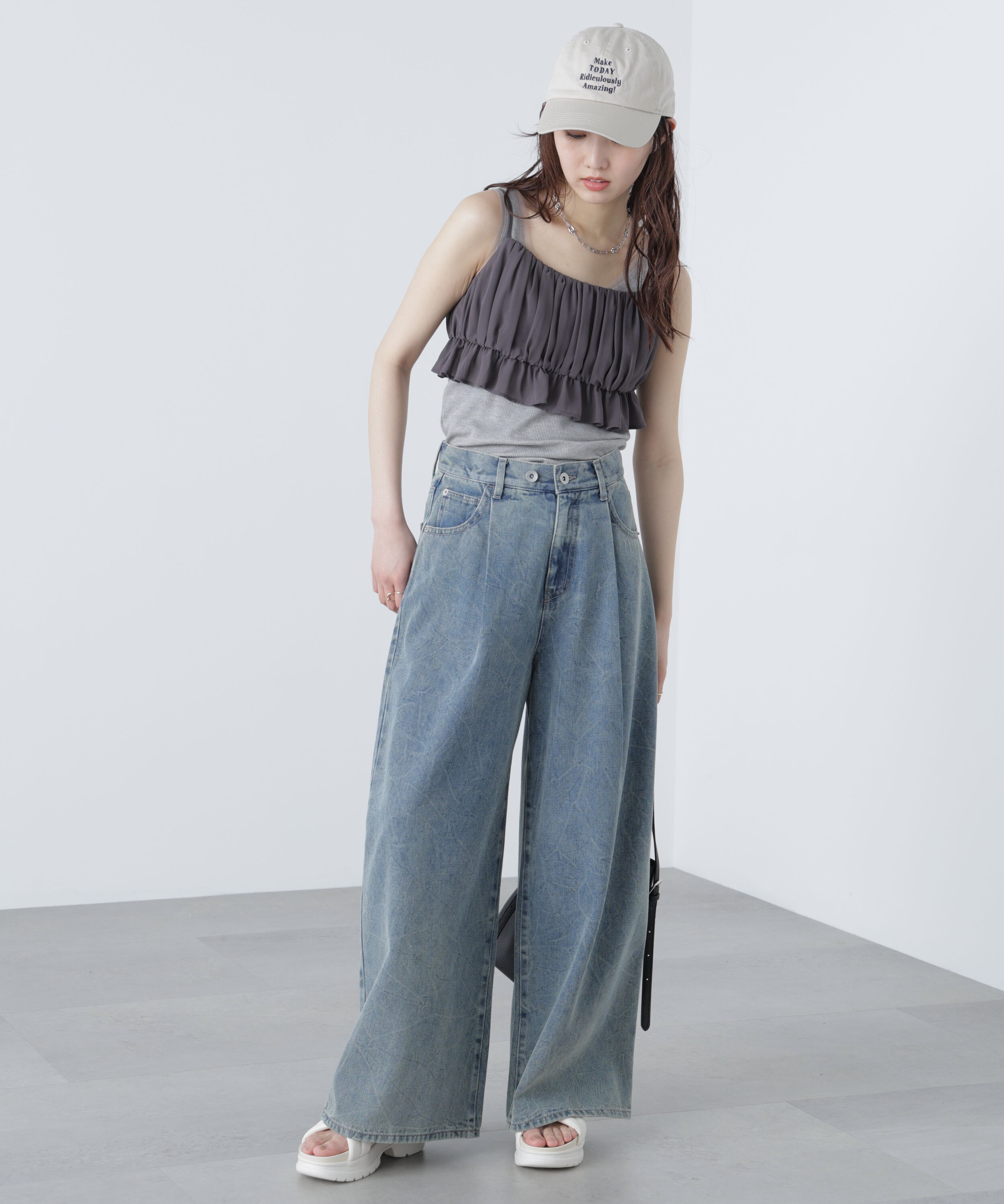  「クリンクル加工タックワイドデニムパンツ」|その他|