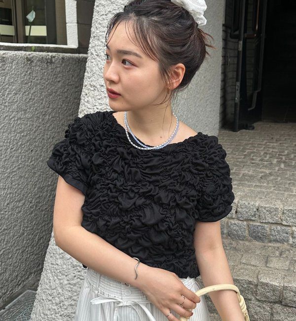  「【新色BRN】《6色展開/伸縮性あり◎》ふわふわシャーリングTシャツ」|Tシャツ・カットソー|ブラック