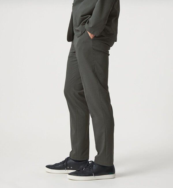 UNITED ARROWS「ライトサッカー ノープリーツ テーパードパンツ UA COZY ウォッシャブル 2WAYストレッチ」|スラックス|