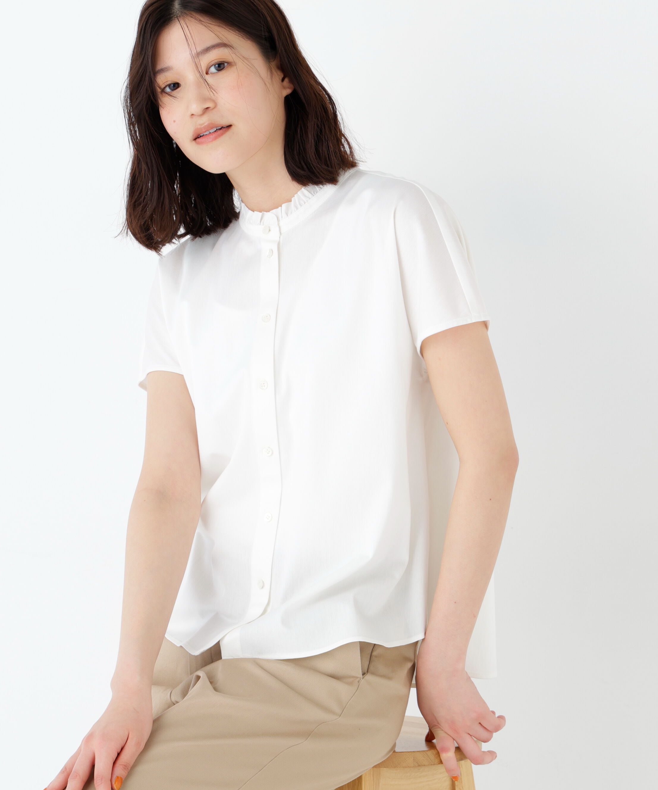  「《洗える》ライトカットソースタンドフリルブラウス」|Tシャツ・カットソー|