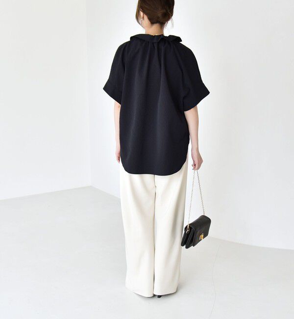 quaranciel「《予約》quaranciel:〈手洗い可能〉サッカー ドロストカラー スキッパー シャツ ブラウス」|シャツ・ブラウス|