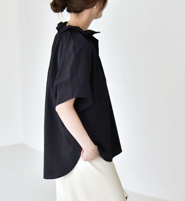 quaranciel「《予約》quaranciel:〈手洗い可能〉サッカー ドロストカラー スキッパー シャツ ブラウス」|シャツ・ブラウス|