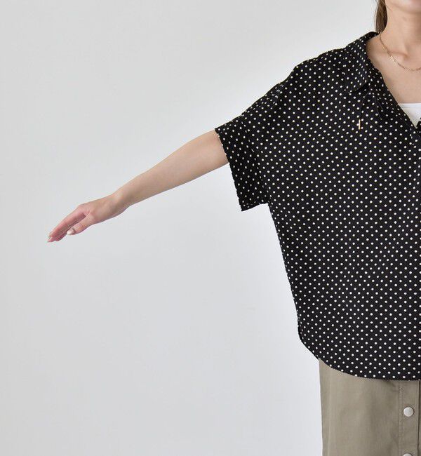 quaranciel「《予約》quaranciel:〈手洗い可能〉サッカー ドロストカラー スキッパー シャツ ブラウス」|シャツ・ブラウス|