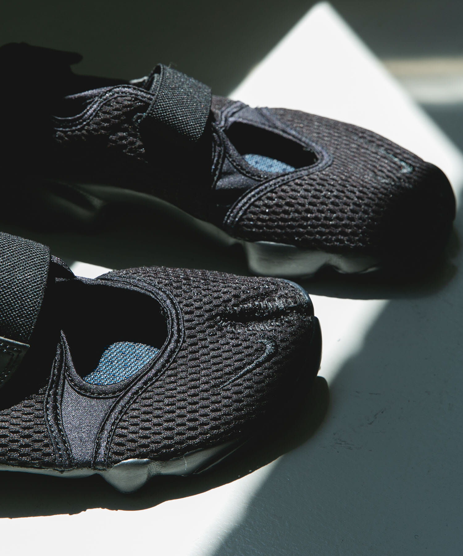 URBAN RESEARCH DOORS「NIKE　エア リフト BR」|スニーカー|