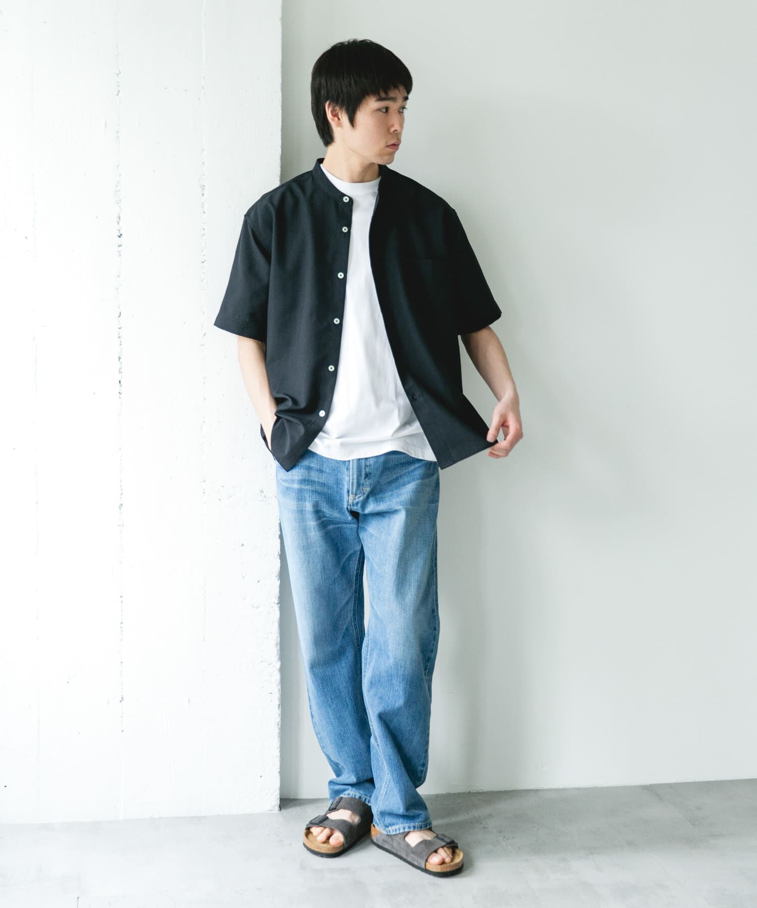 URBAN RESEARCH DOORS「『吸水速乾』セオアルファバンドカラーショートスリーブシャツ」|シャツ・ブラウス|