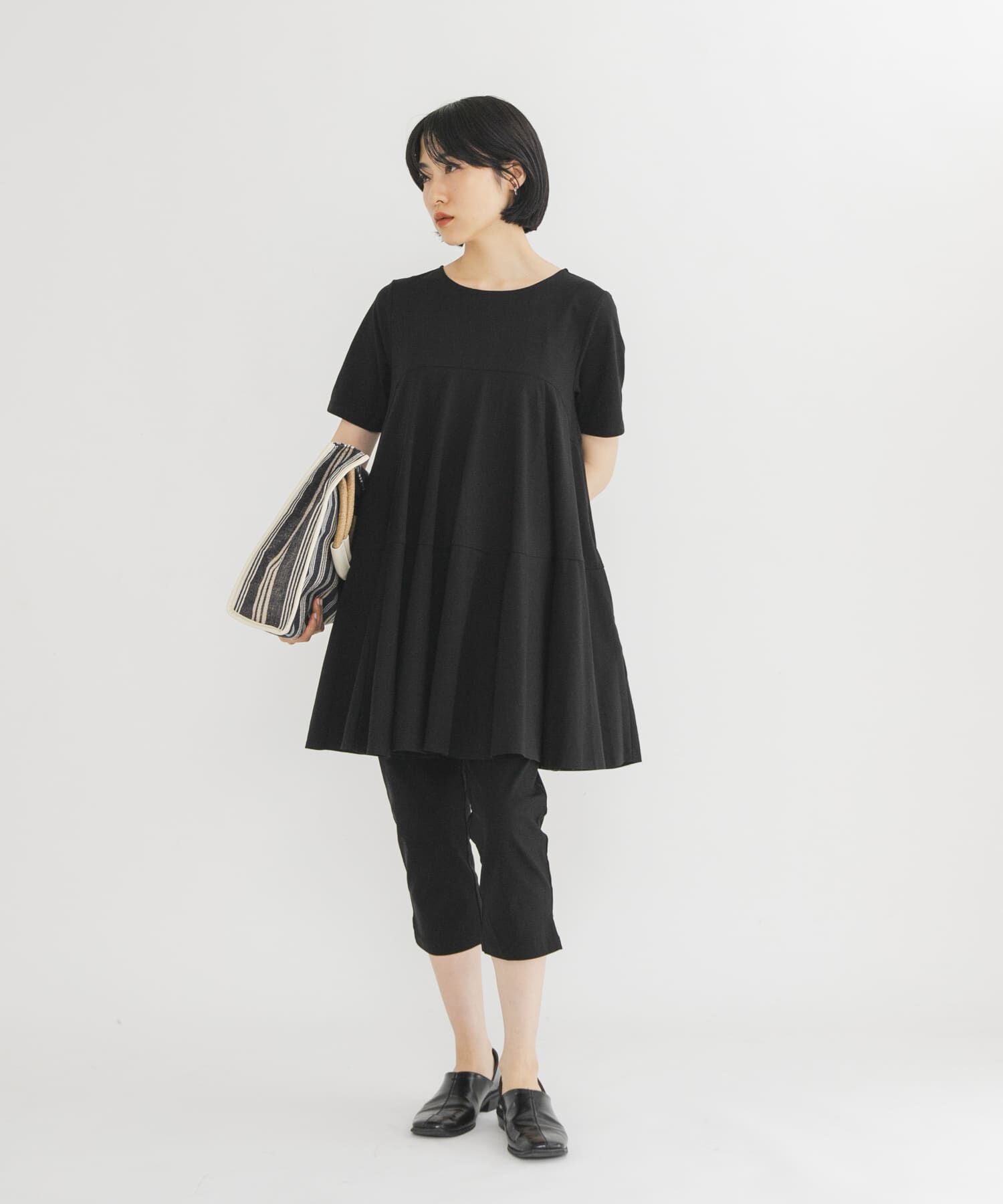  「ボリュームヘムカットミニワンピース」|ワンピース|ブラック