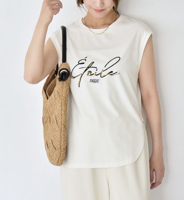 quaranciel「《予約》quaranciel:〈洗濯機可能〉スパンコール ロゴ 刺繍 フレンチスリーブ TEE」|Tシャツ・カットソー|
