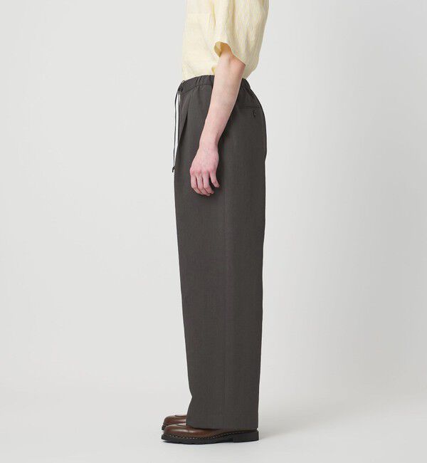 UNITED ARROWS「＜District＞ポリエステルタッサー 1プリーツ ワイド イージーパンツ」|チノ|
