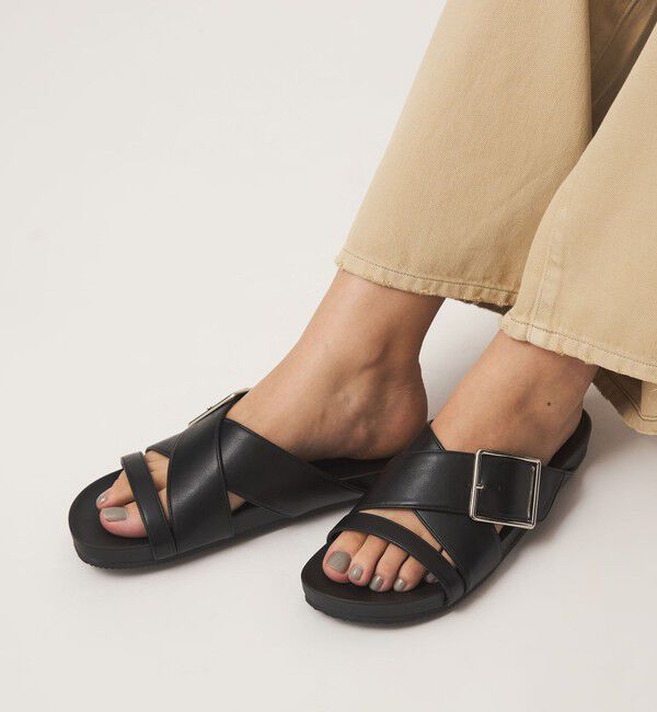 UNITED ARROWS green label relaxing「ビッグバックル フラットサンダル」|サンダル|BLACK