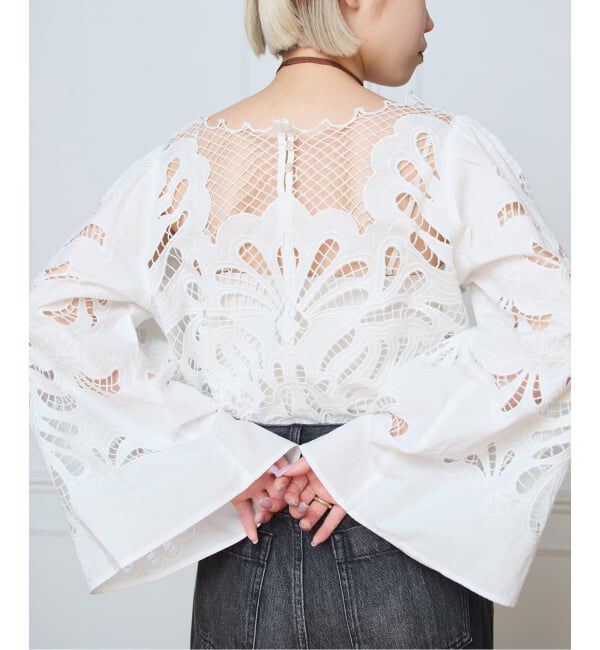IENA LA BOUCLE「《予約》IENA LA BOUCLE カットワーク刺繍ブラウス」|シャツ・ブラウス|