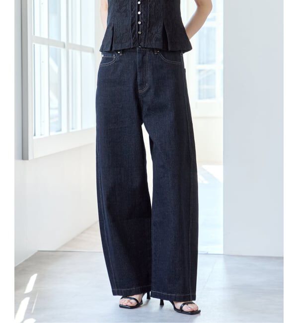 U by SPICK&SPAN「《WEB限定 / 追加》バレルレッグバギーデニム」|デニム|ネイビー
