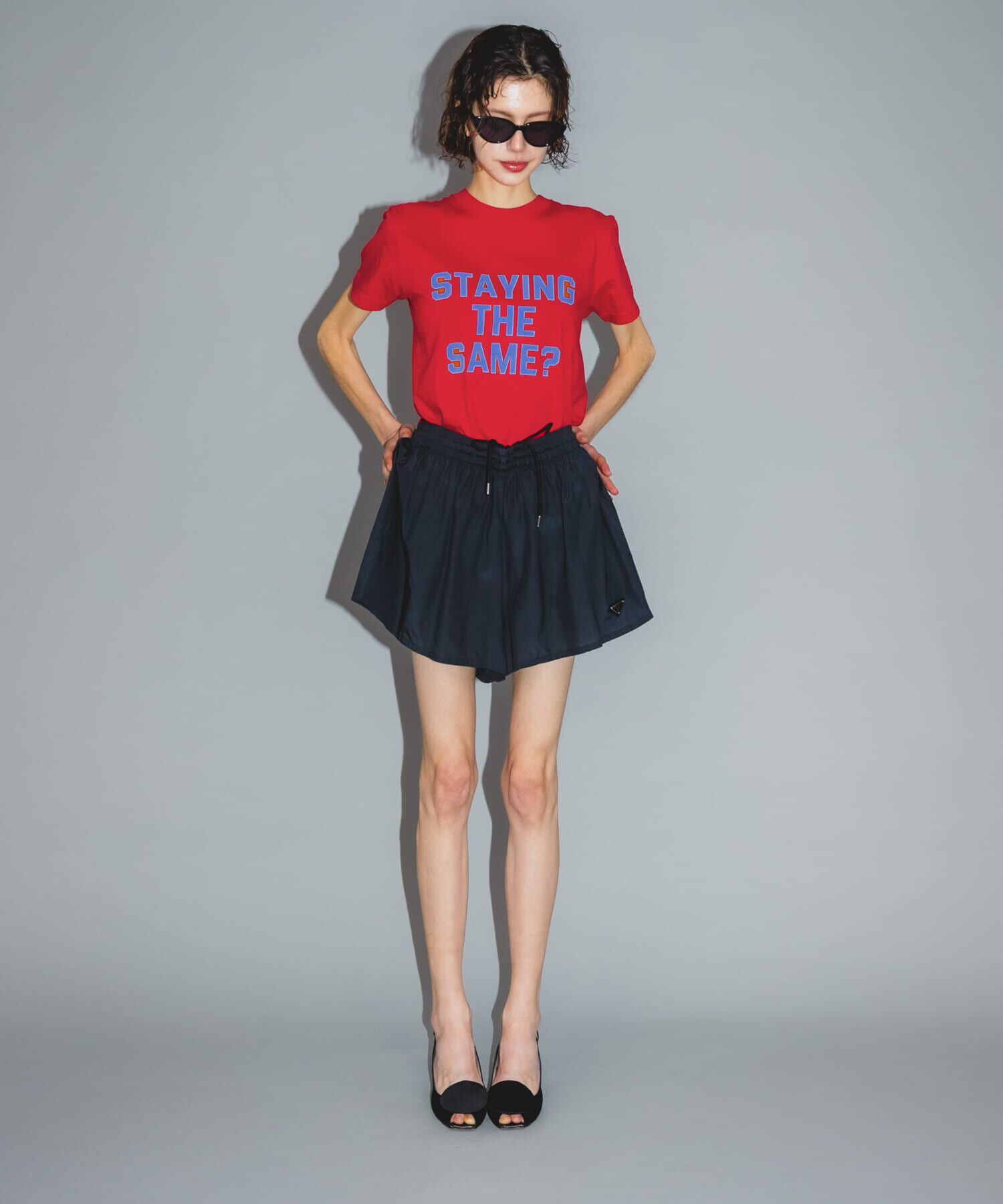 URBAN RESEARCH「Teya　Flock Letter T-shirts」|Tシャツ・カットソー|