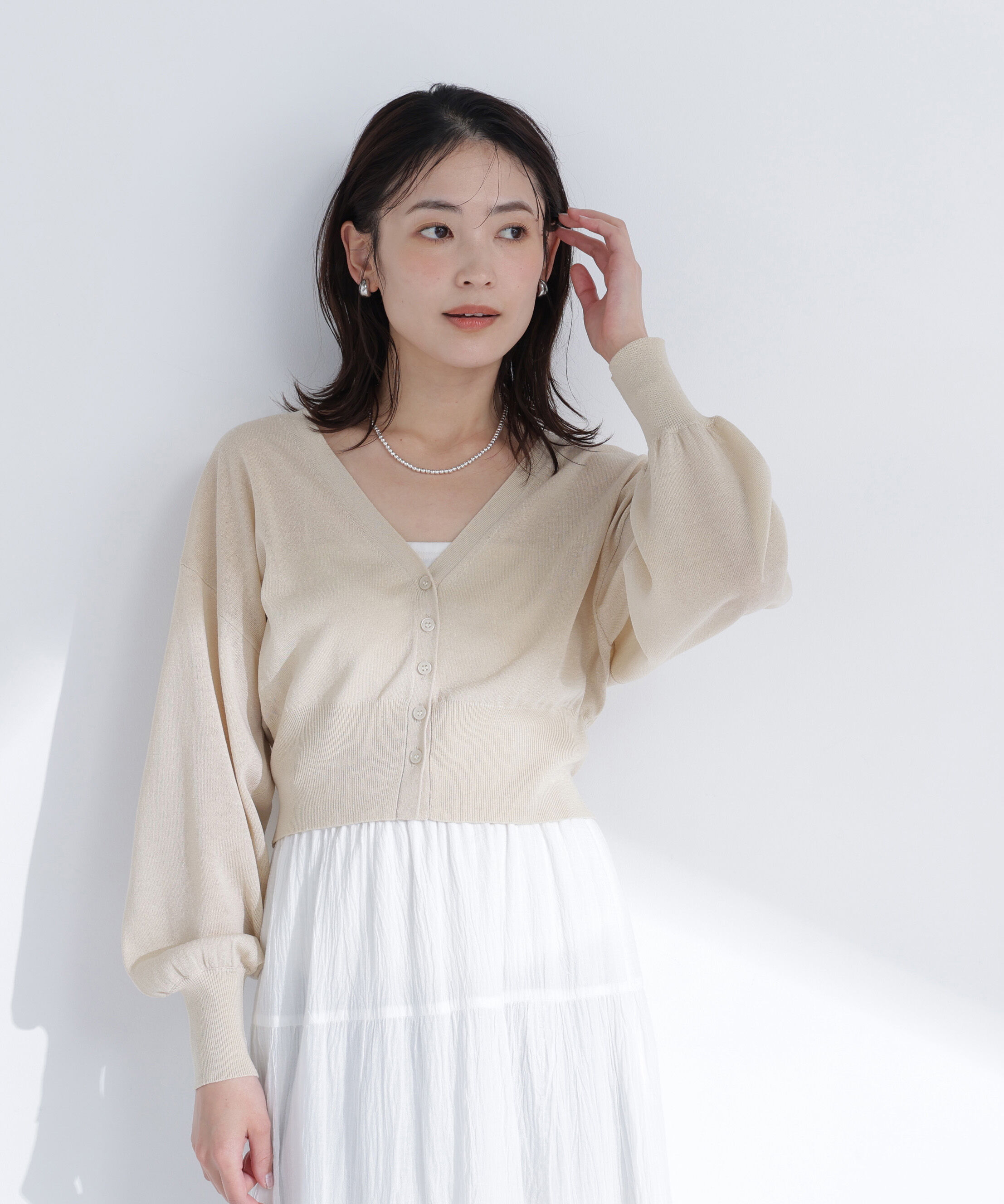  「〈ちょうど、いい服〉さらりと、涼しげ麻混カーディガン」|ニット・セーター|