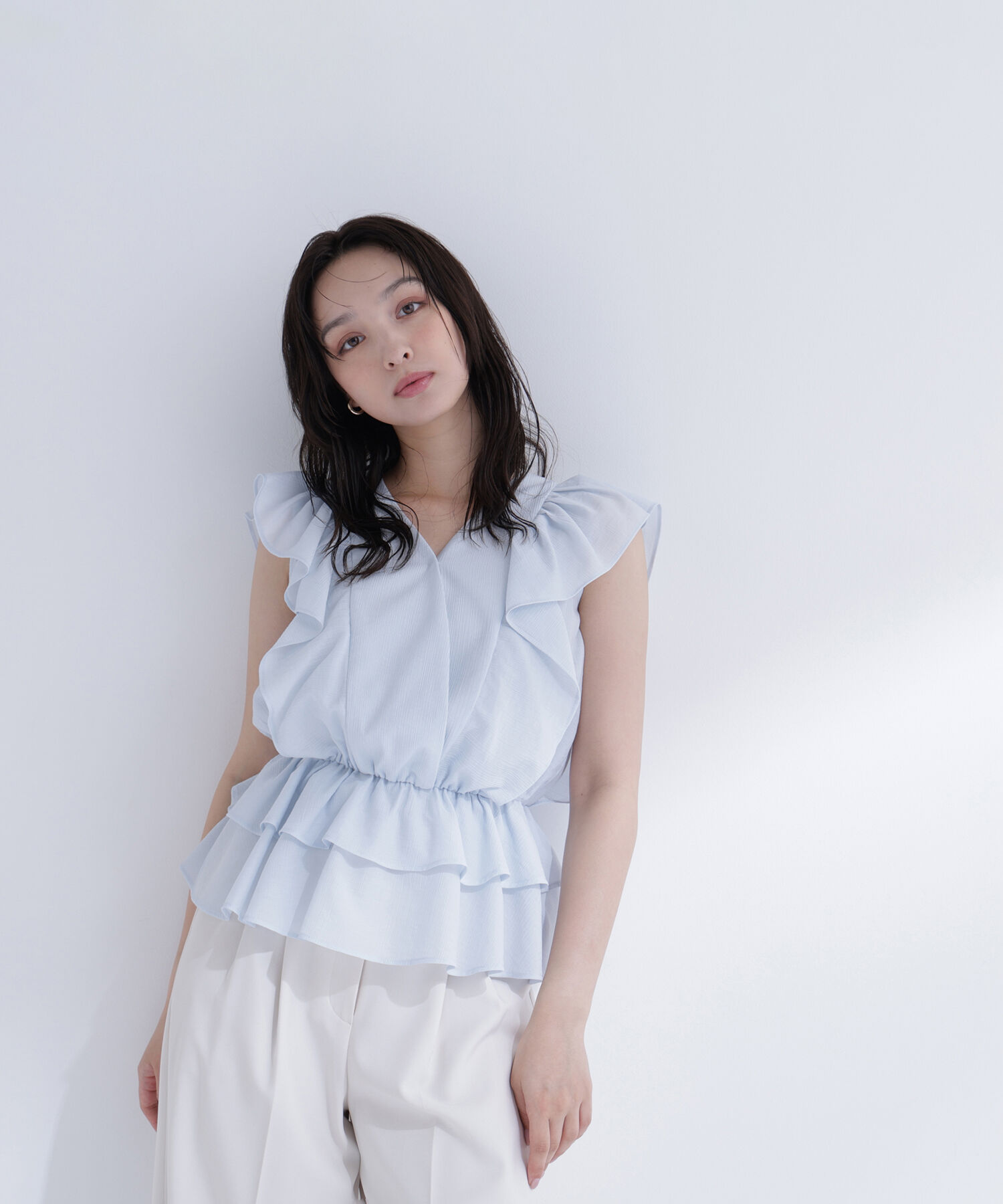  「〈山本里菜さんコラボ〉ラッフル楊柳ペプラムブラウス」|シャツ・ブラウス|
