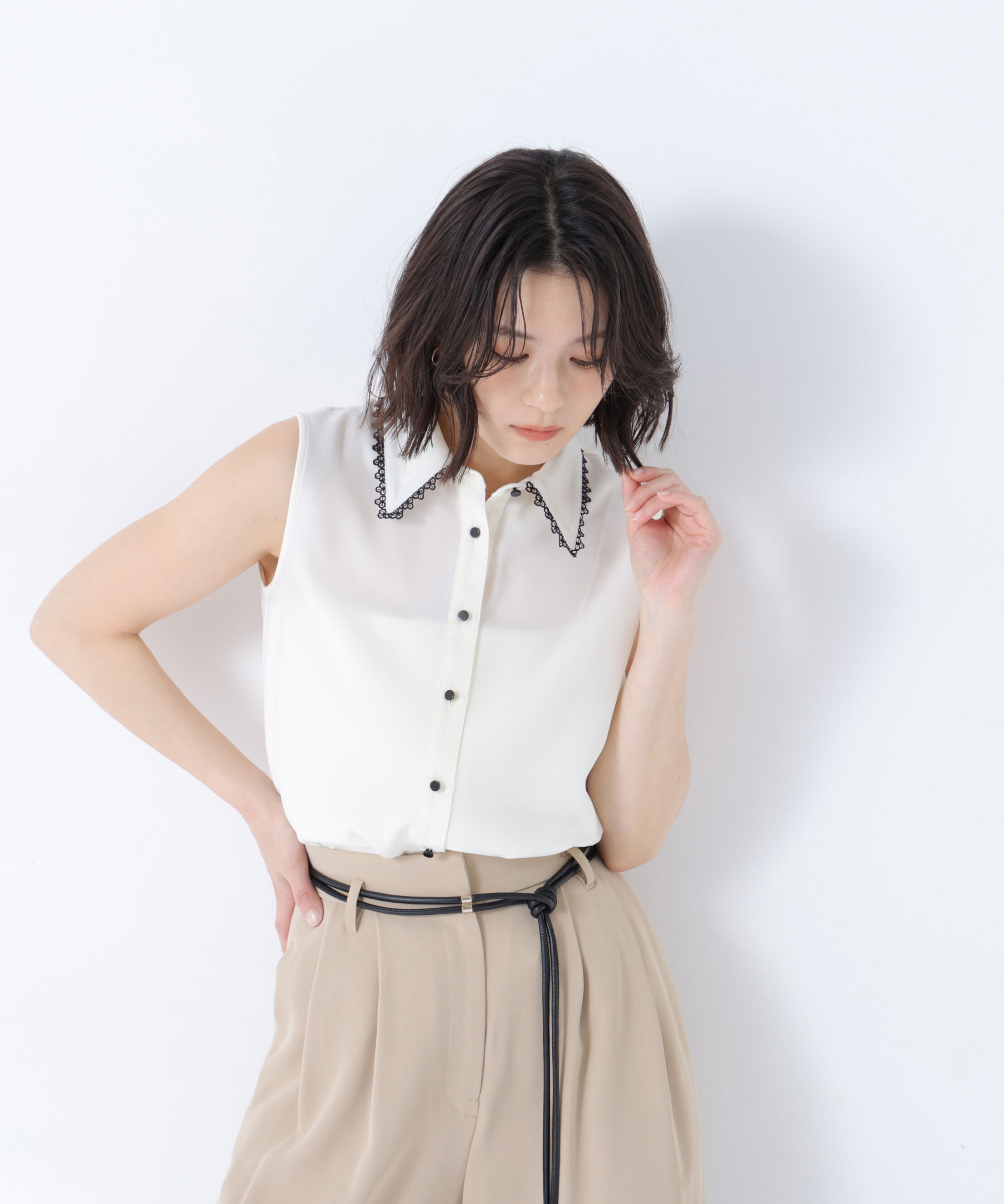  「〈山本里菜さんコラボ〉レーストリミングカラーブラウス」|シャツ・ブラウス|