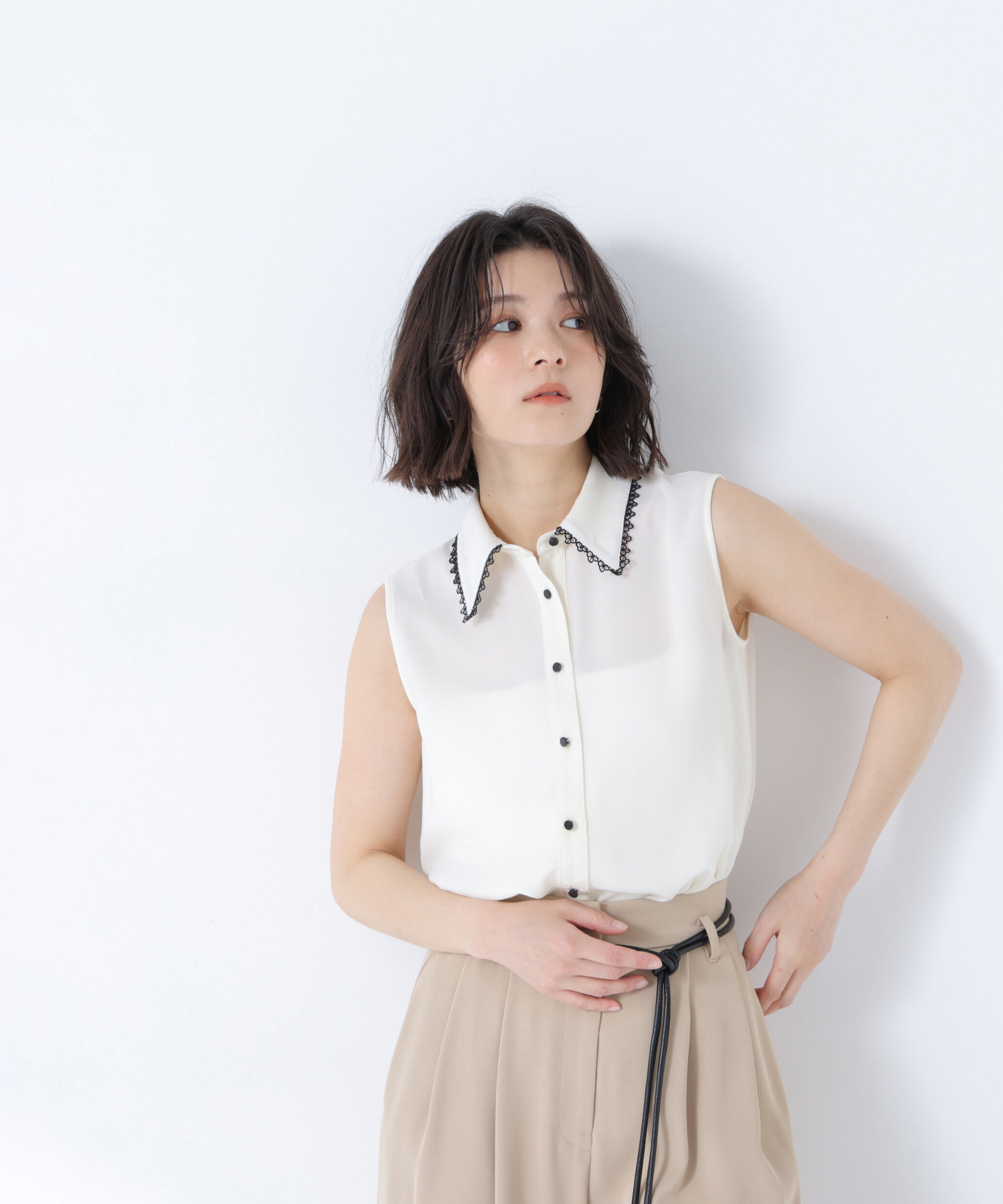  「〈山本里菜さんコラボ〉レーストリミングカラーブラウス」|シャツ・ブラウス|