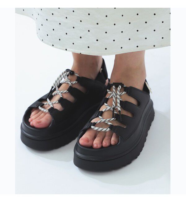 Ray BEAMS 「UGG(R) / Golden Glow Toggle」|サンダル|BLACK