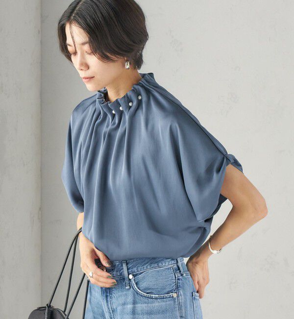 SHIPS for women「《一部予約》【一部WEB限定】〈手洗い可能〉パール モチーフ ネック ギャザー ドルマン ブラウス」|シャツ・ブラウス|ブルー系