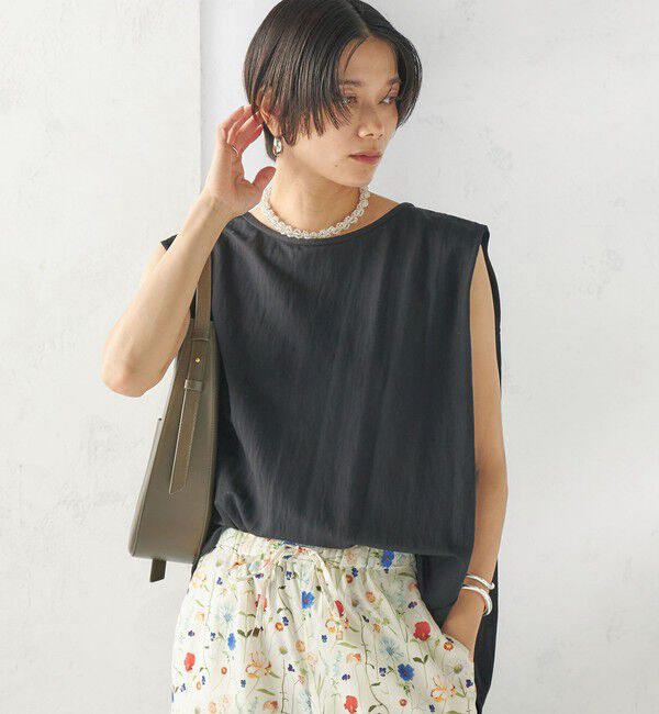 SHIPS for women「【実力派ベーシック】〈手洗い可能〉レーヨン ナイロン 深 ベンツ ノースリーブ プルオーバー」|Tシャツ・カットソー|