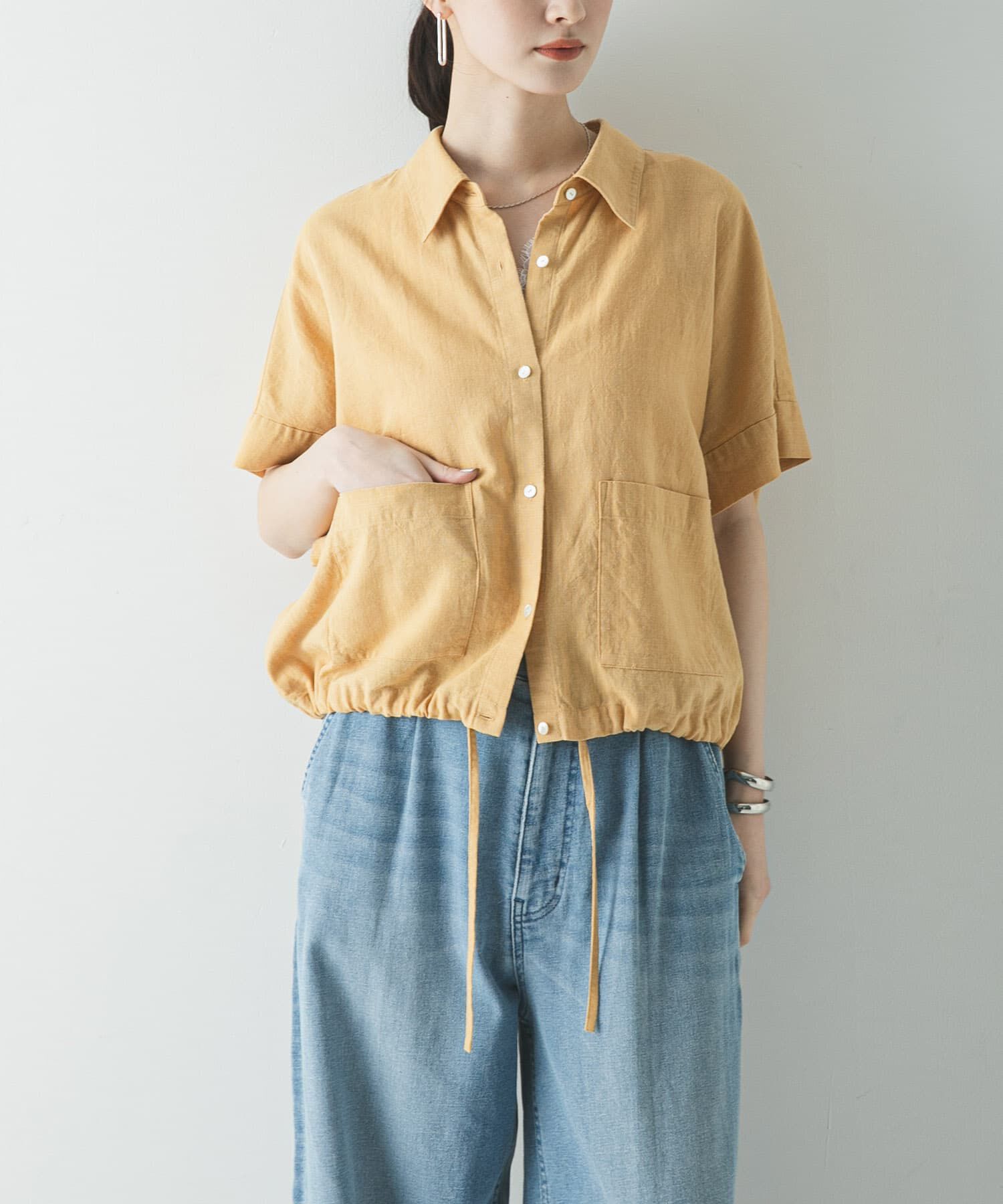 URBAN RESEARCH「ラミーレーヨンハーフスリーブシャツ」|シャツ・ブラウス|ベージュ系その他