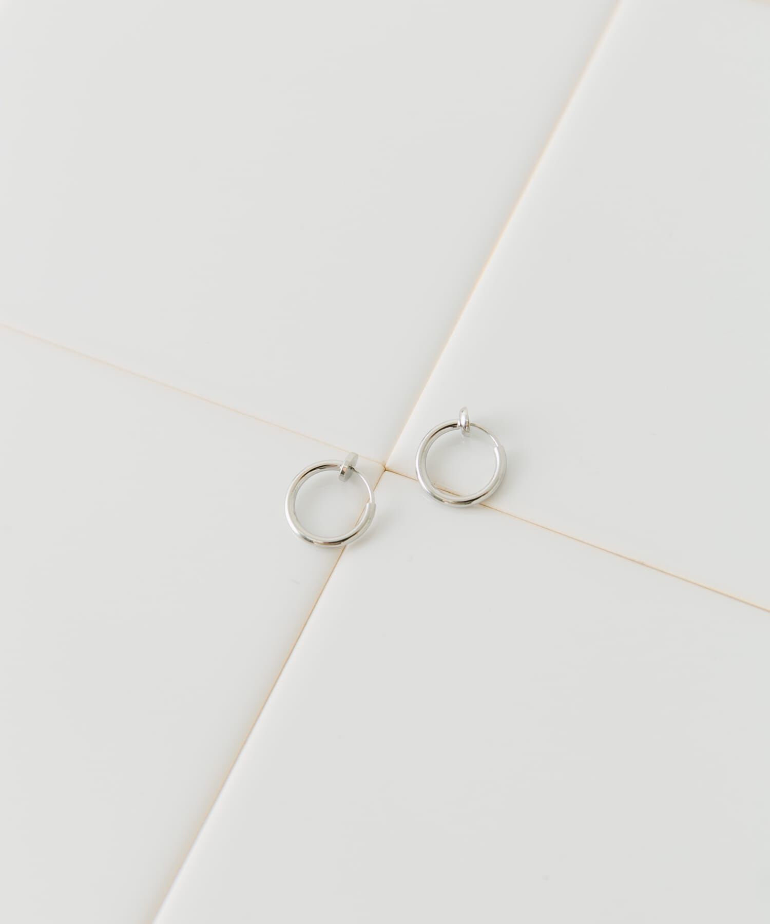 SMELLY「ステンレスフープイヤリング13mm」|イヤリング|シルバー