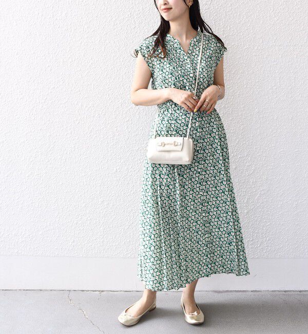 SHIPS for women「《一部予約》【WEB限定】〈洗濯機可能〉ドット 花柄 サイド プリーツ フレンチスリーブ ワンピース」|ワンピース|