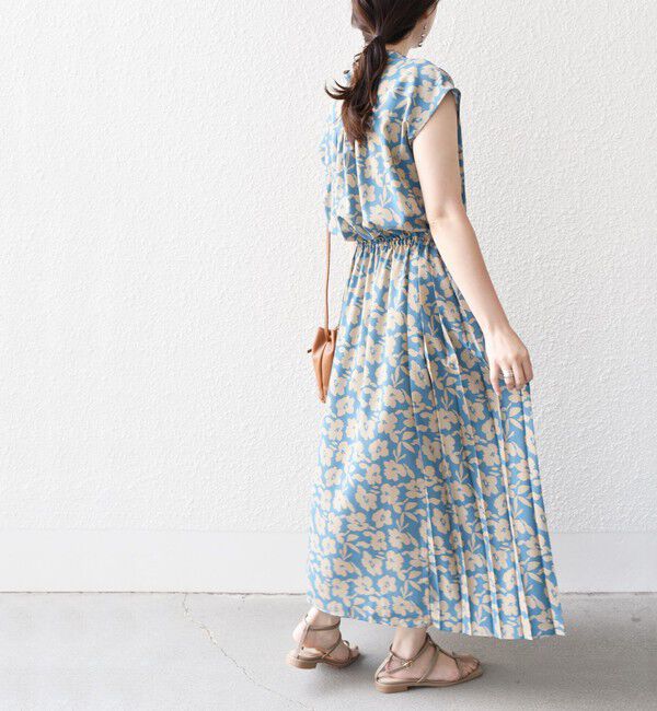 SHIPS for women「《一部予約》【WEB限定】〈洗濯機可能〉ドット 花柄 サイド プリーツ フレンチスリーブ ワンピース」|ワンピース|