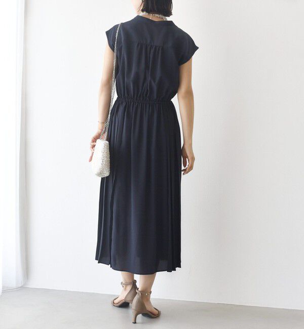 SHIPS for women「《一部予約》【WEB限定】〈洗濯機可能〉ドット 花柄 サイド プリーツ フレンチスリーブ ワンピース」|ワンピース|