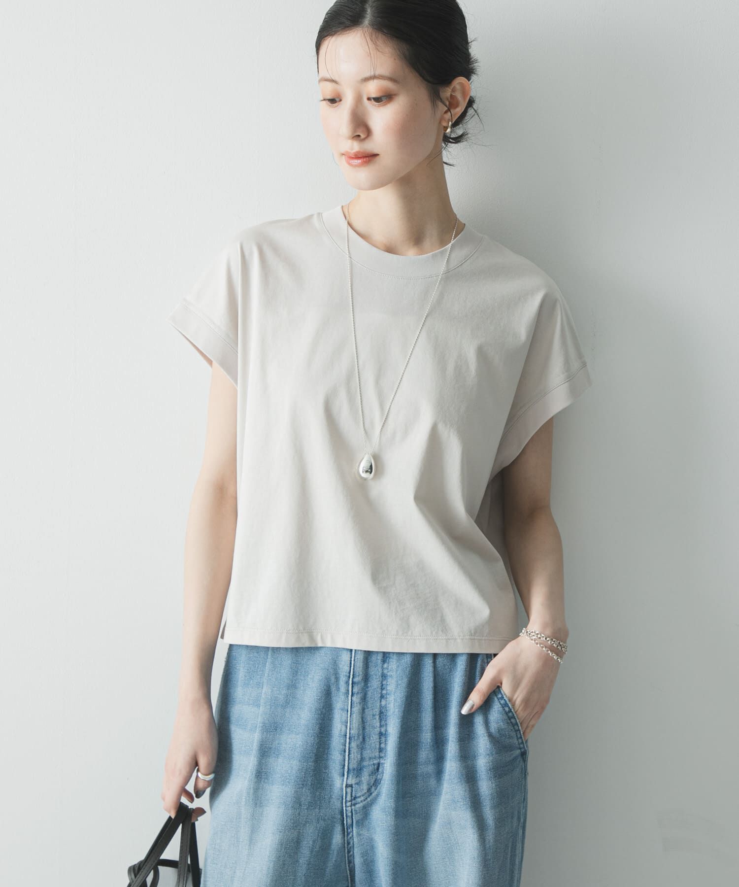 URBAN RESEARCH「『UR TECH/汗染み防止』スーピマコットンフレンチスリーブカットソー」|Tシャツ・カットソー|ベージュ系その他