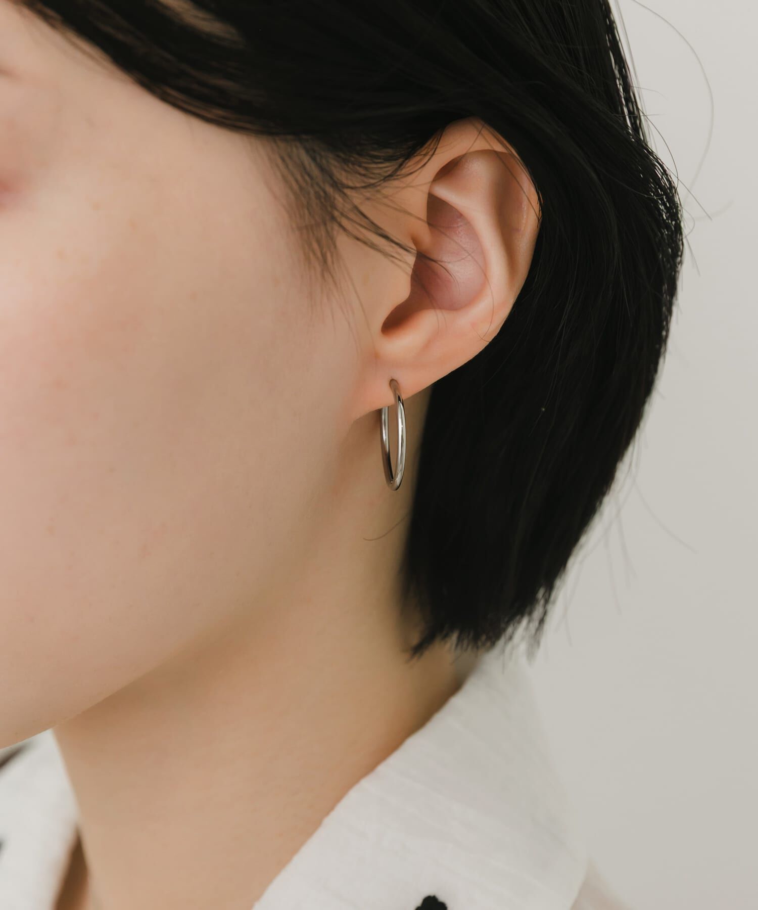 SMELLY「ステンレスフープピアス23mm」|ピアス|