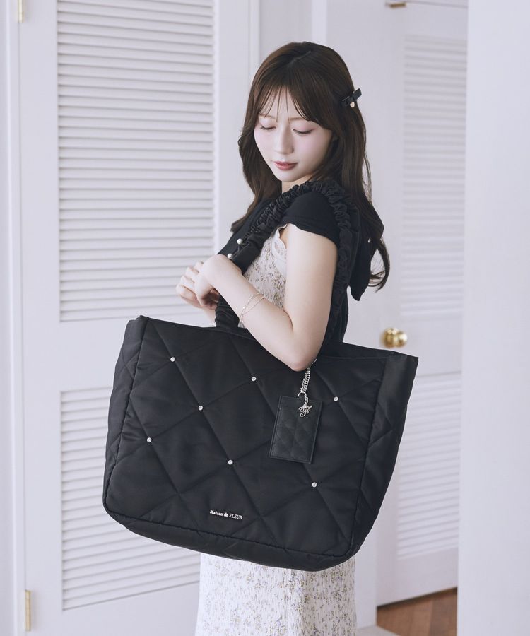 Maison de FLEUR「Fチャームキルティングパスケース」|その他|