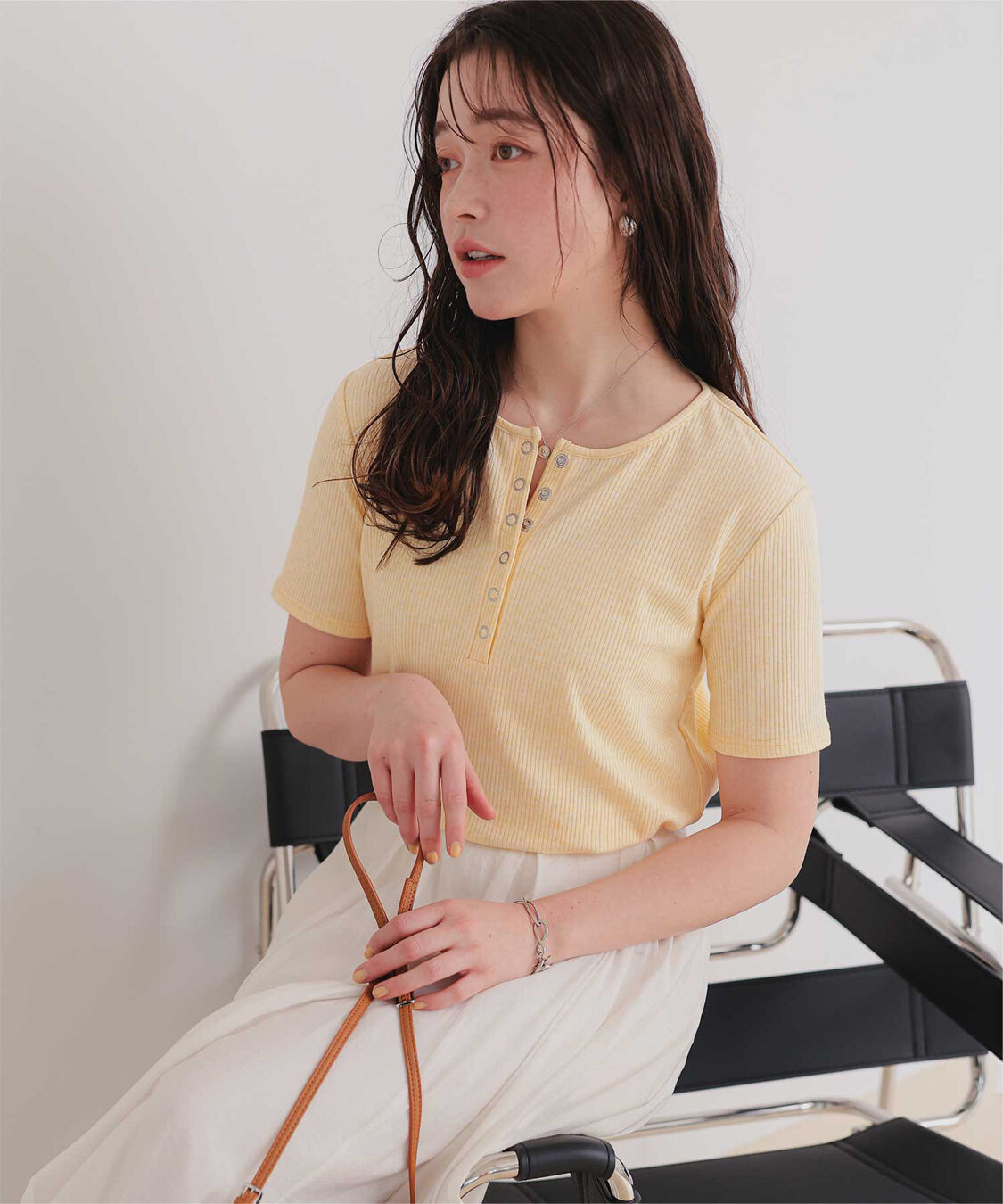 titivate「機能性リブカットソーヘンリーネックトップス」|Tシャツ・カットソー|ライトイエロー