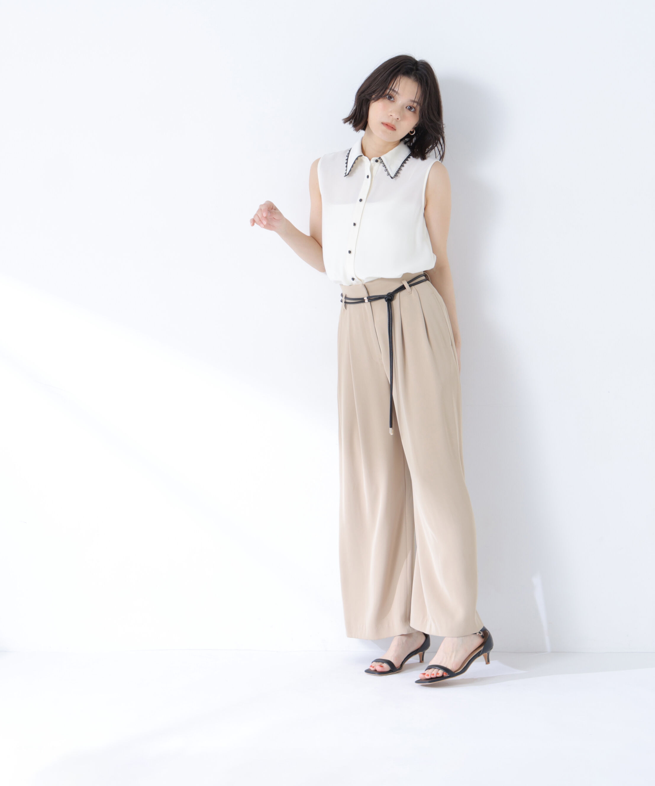  「〈山本里菜さんコラボ〉レーストリミングカラーブラウス」|シャツ・ブラウス|