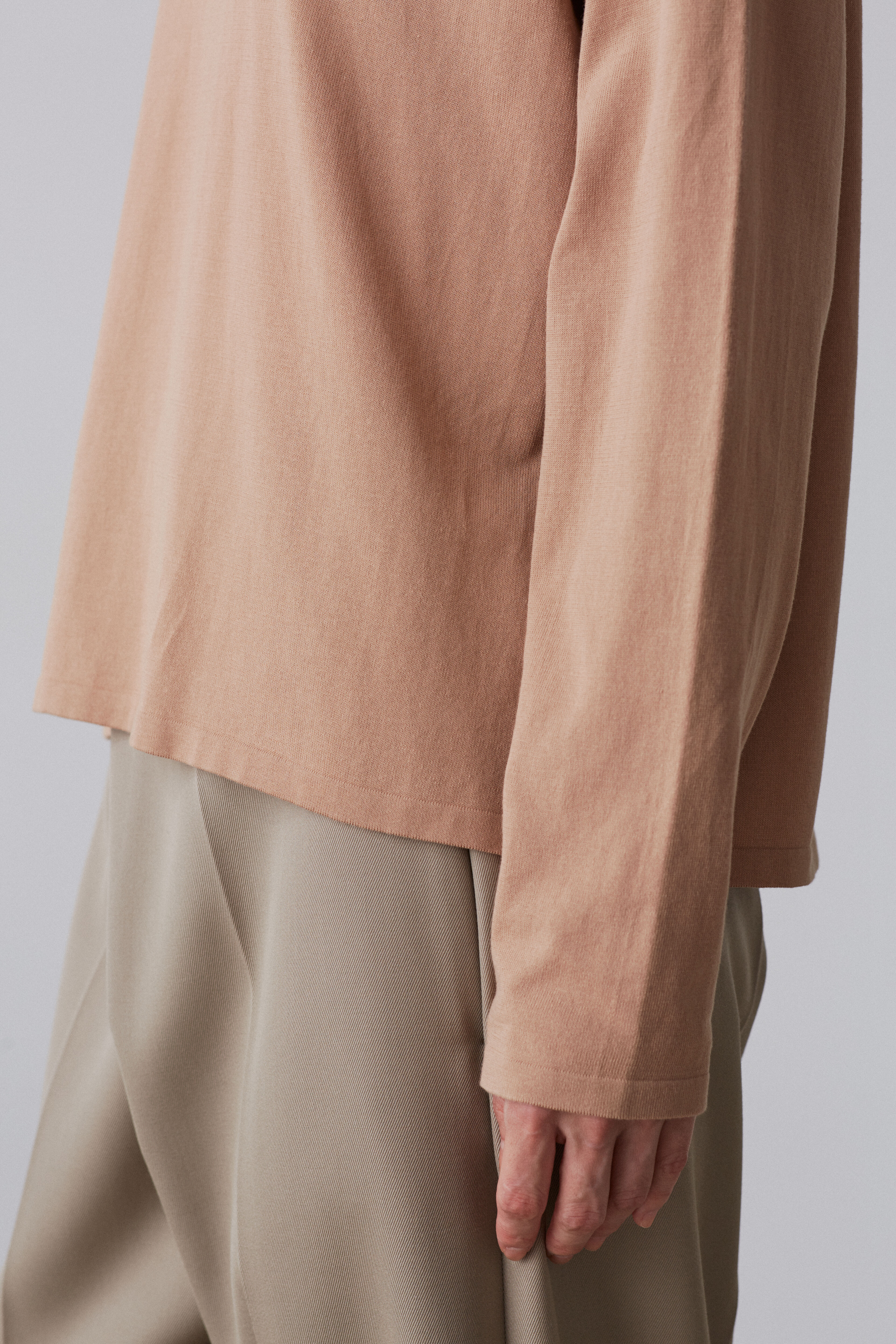 YLEVE 「YLEVE / GAS SINGEING COTTON KNIT PULL OVER」|ニット・セーター|