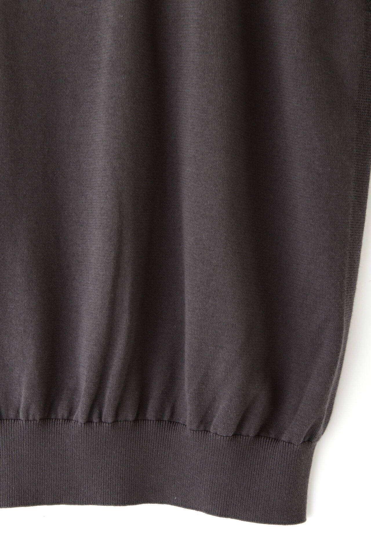 YLEVE 「YLEVE / ELS GIZA COTTON KN VEST」|ニット・セーター|