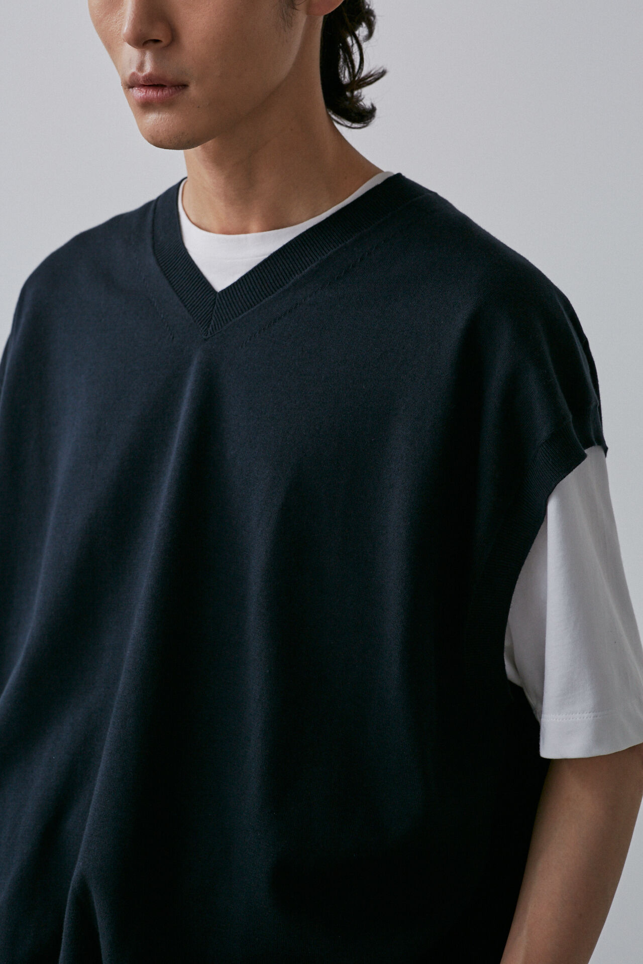 YLEVE 「YLEVE / ELS GIZA COTTON KN VEST」|ニット・セーター|