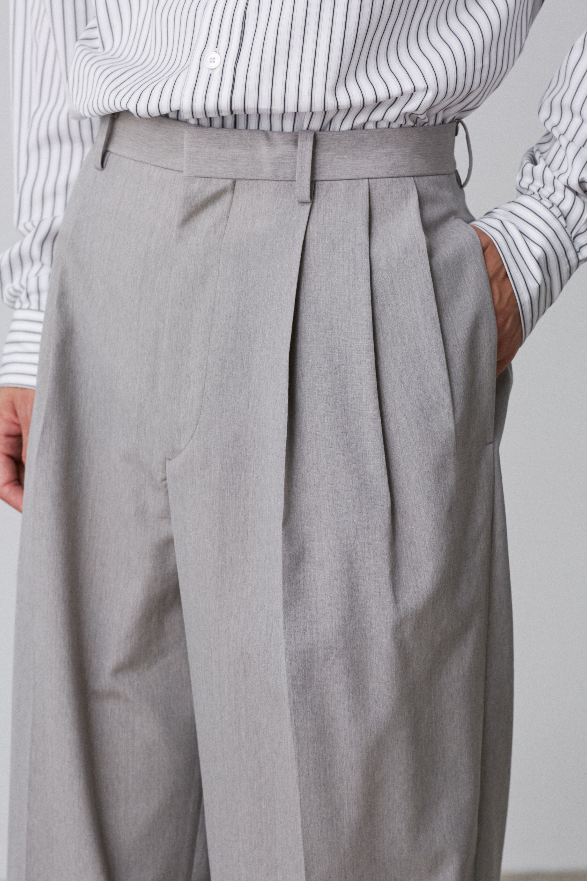 YLEVE 「YLEVE / WOOL CHAMBRAY TROUSERS」|その他|