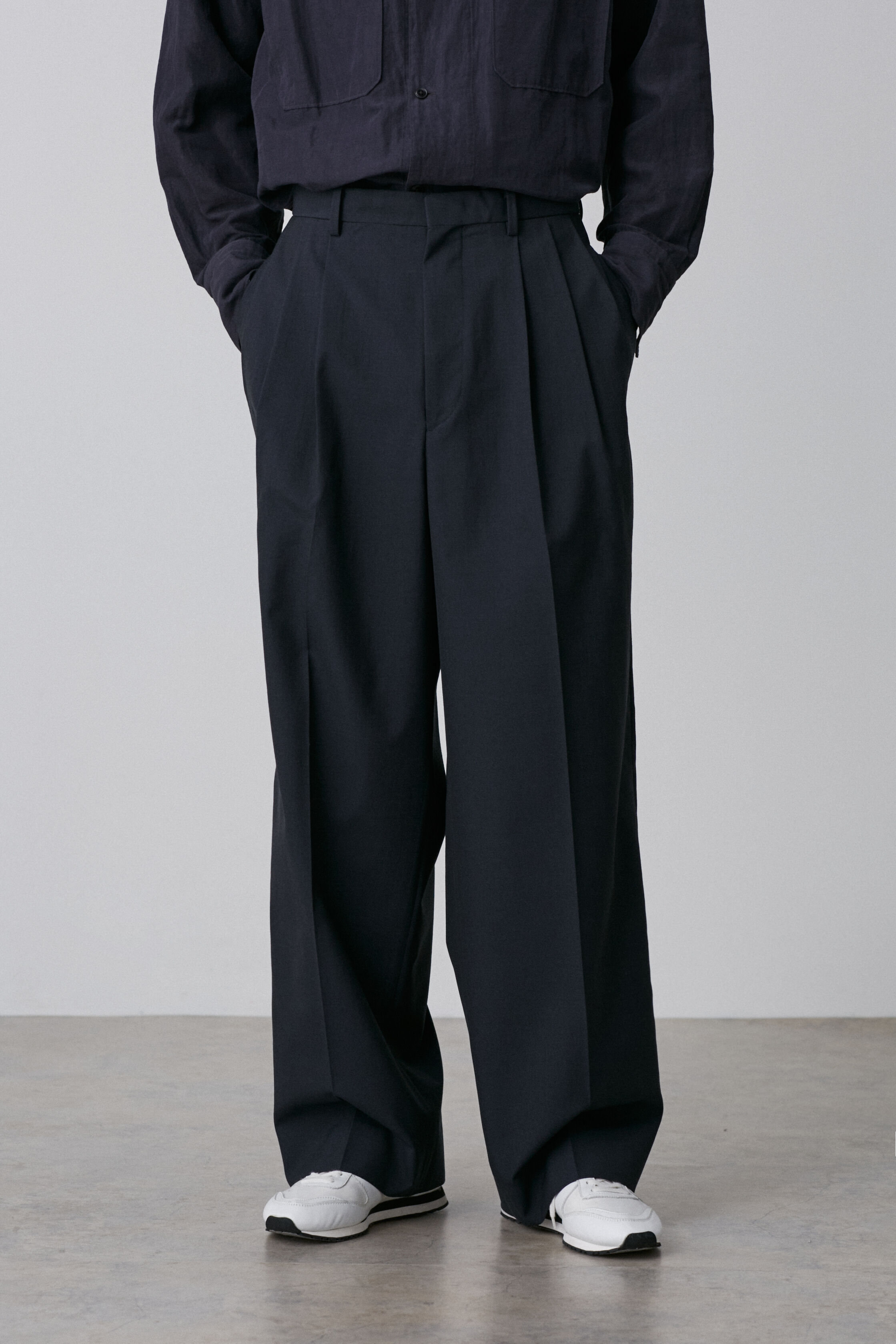 YLEVE 「YLEVE / WOOL CHAMBRAY TROUSERS」|その他|