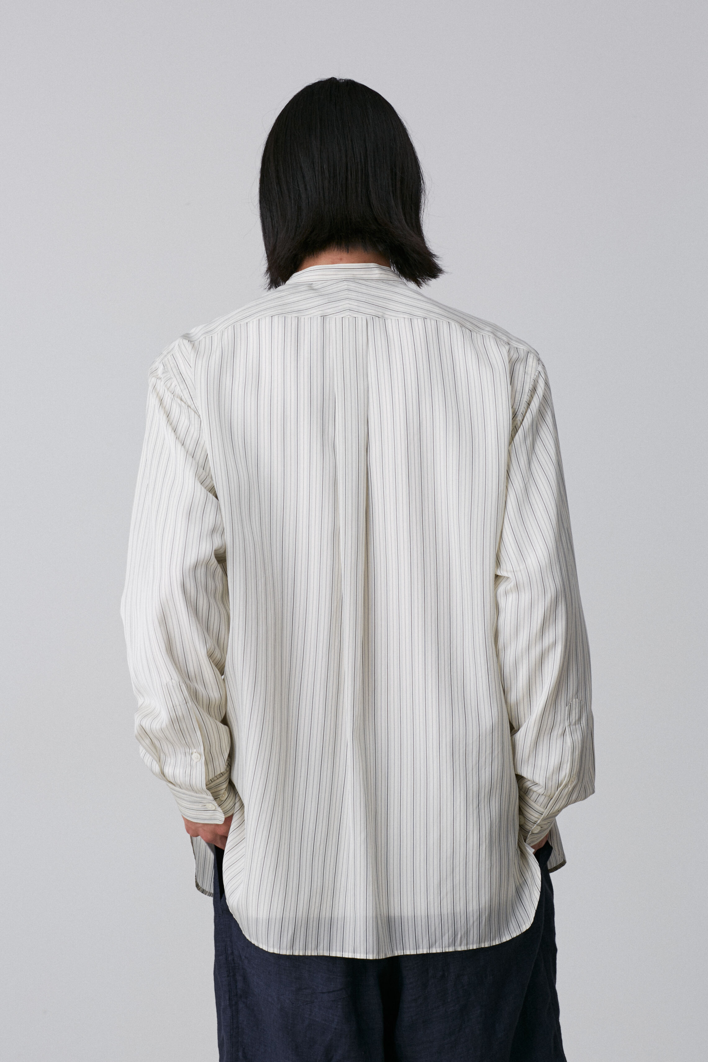 YLEVE 「YLEVE / ACETATE CUPRA STAND COLLAR SHIRT」|シャツ・ブラウス|