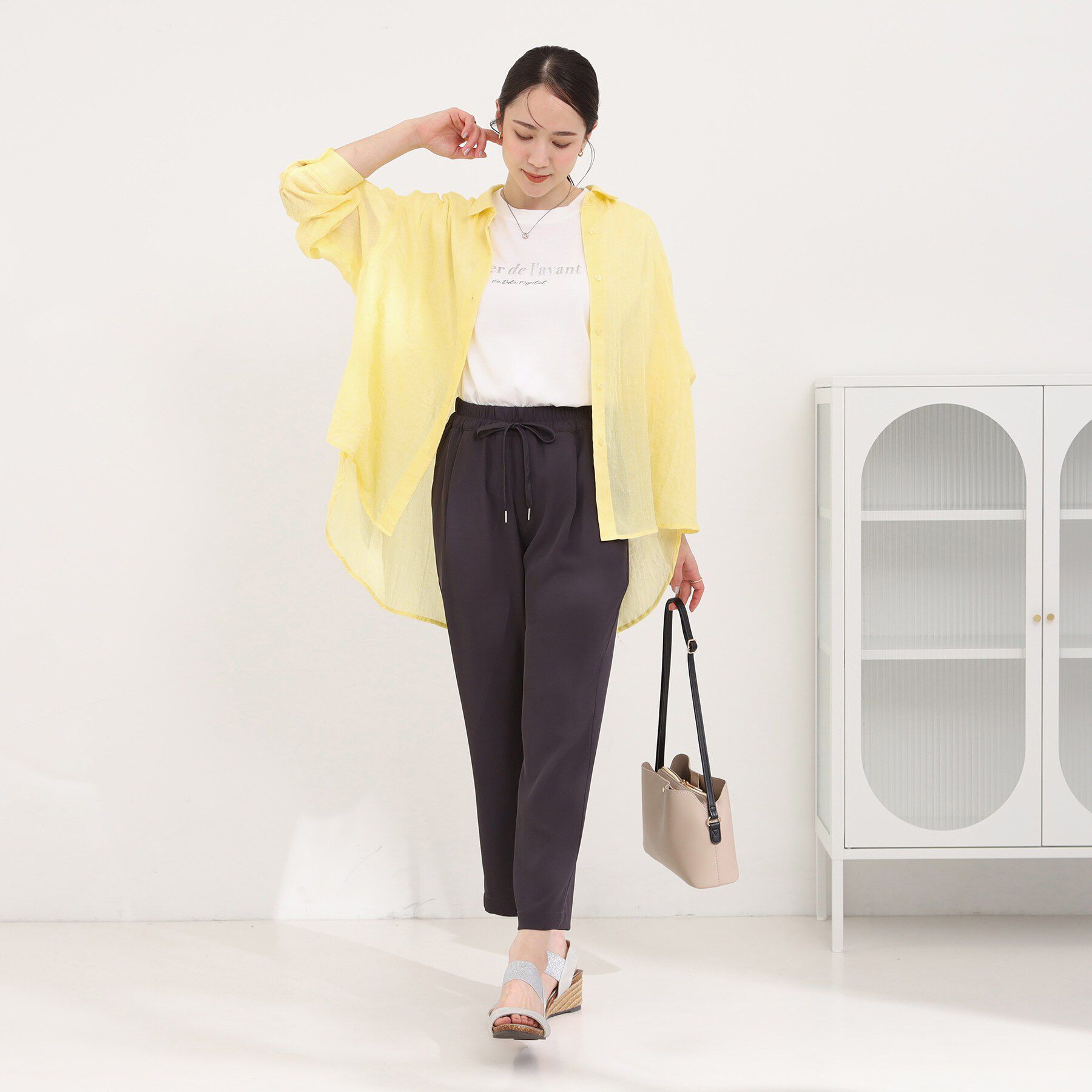 SHOO･LA･RUE「【体型カバー】ふんわり質感 やわらかこなれシアーシャツ」|シャツ・ブラウス|