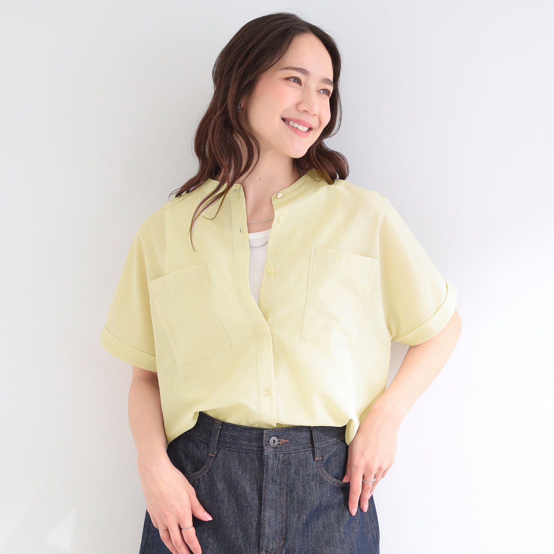 SHOO･LA･RUE「【さらり快適/洗濯機可/S-LL】風が通り抜ける 半袖バンドカラーシアーシャツ」|シャツ・ブラウス|