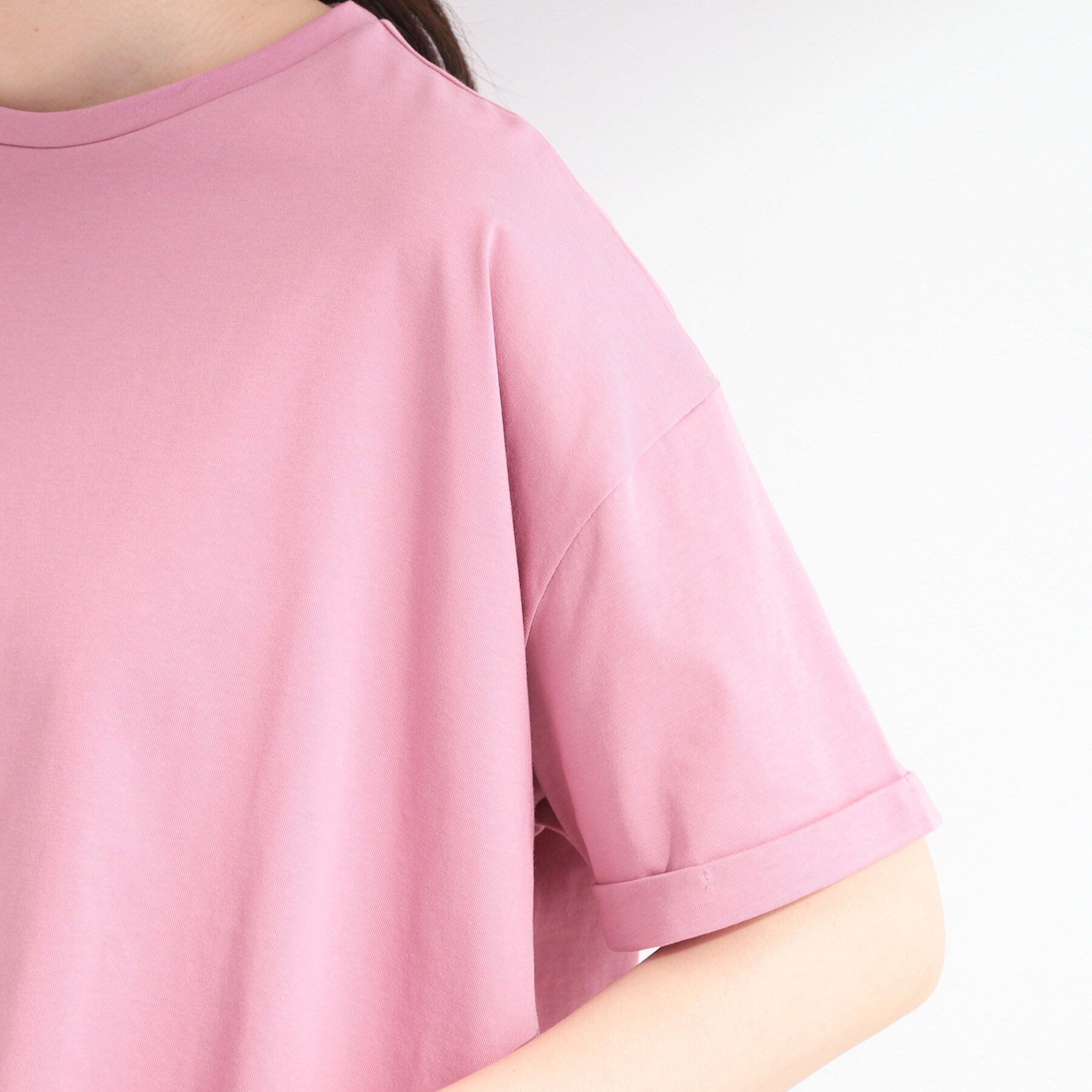 SHOO･LA･RUE「【ひんやり/S-LL】インせず決まる フロントタックデザインTシャツ」|Tシャツ・カットソー|