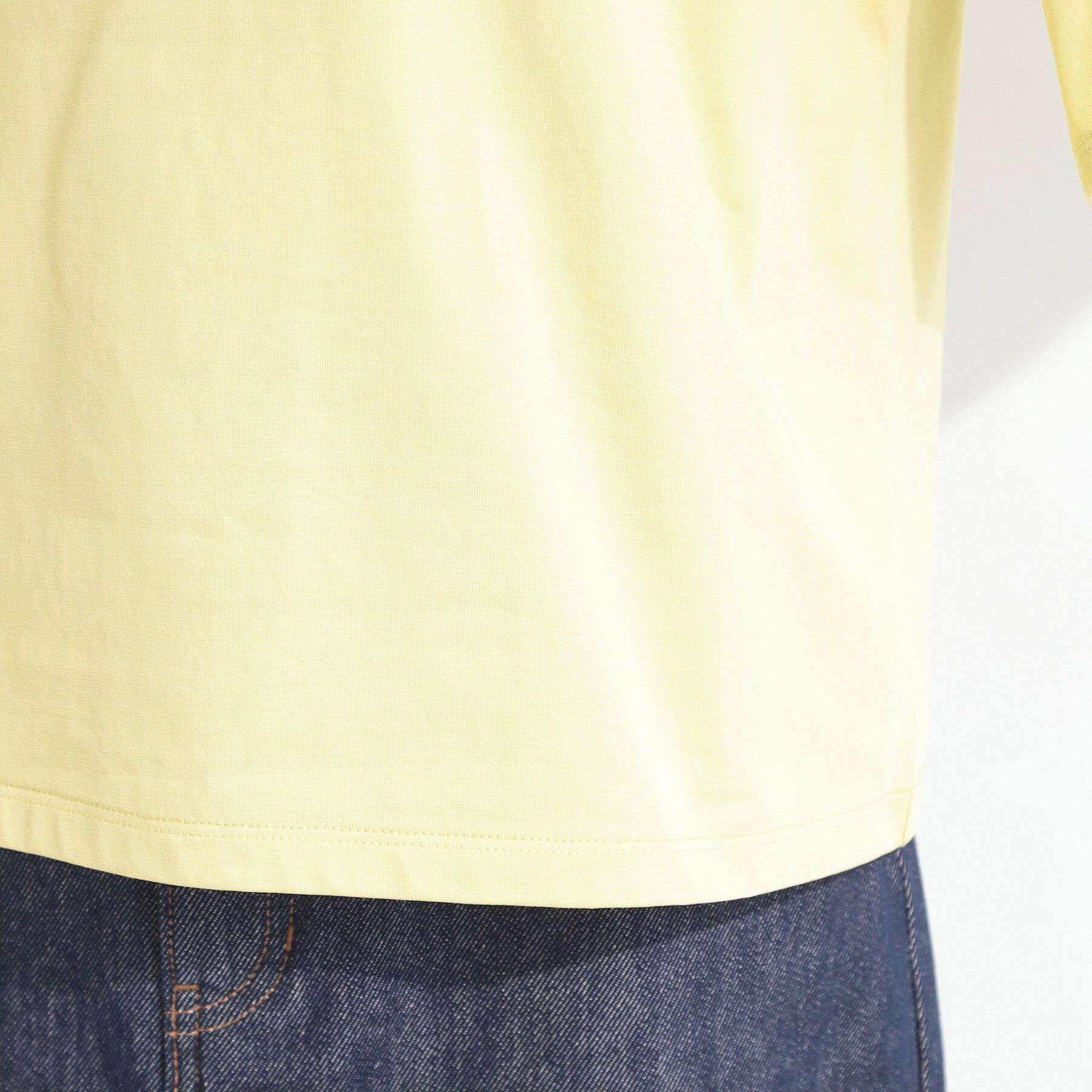 SHOO･LA･RUE「【ひんやり/S-LL/体型カバー】フレアスリーブで二の腕を自然にカバー 浅VネックTシャツ」|Tシャツ・カットソー|