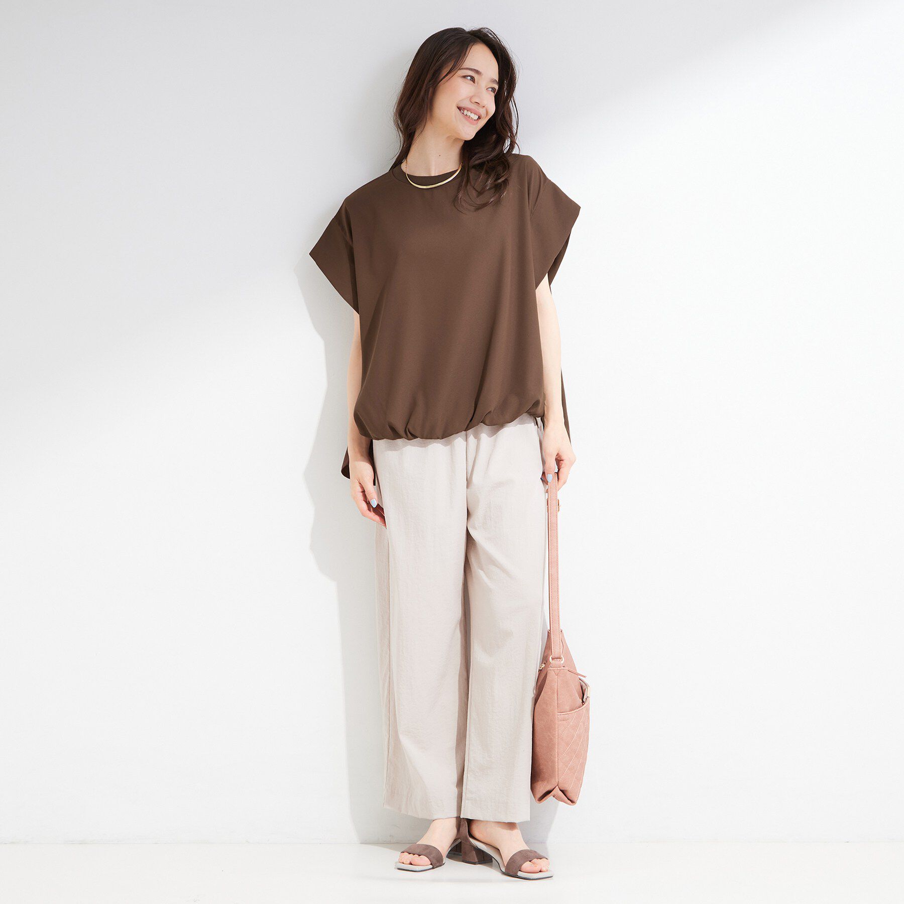 SHOO･LA･RUE「【洗濯機可/体型カバー】インせずこなれる ふんわり裾バルーントップス」|Tシャツ・カットソー|