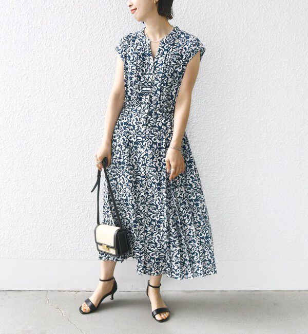 SHIPS for women「《一部予約》【WEB限定】〈洗濯機可能〉ドット 花柄 サイド プリーツ フレンチスリーブ ワンピース」|ワンピース|ネイビー