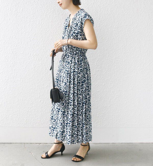 SHIPS for women「《一部予約》【WEB限定】〈洗濯機可能〉ドット 花柄 サイド プリーツ フレンチスリーブ ワンピース」|ワンピース|